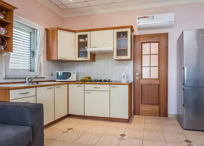 Appartement Weiss 1 By Interhome