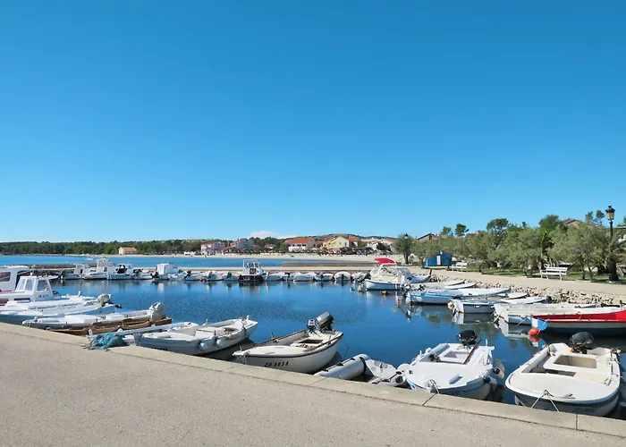 Weiss 1 By Interhome *